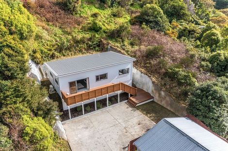 Photo of property in 177a Sievers Grove, Cannons Creek, Porirua, 5024