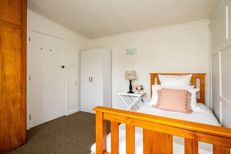 Photo of property in 18 Coulter Place, Geraldine, 7930