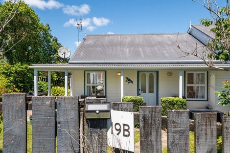 Photo of property in 2/19 Salem Place, Torbay, Auckland, 0630