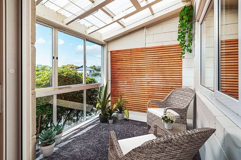 Photo of property in 6/219 Grant Road, Thorndon, Wellington, 6011