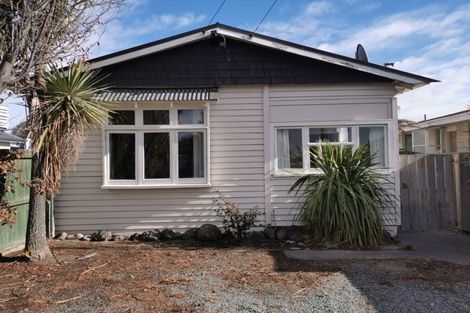 Photo of property in 68 Estuary Road, New Brighton, Christchurch, 8061
