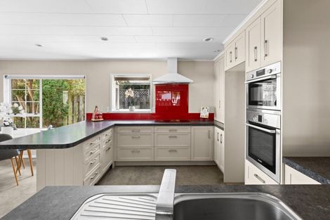 Photo of property in 37 Ngarimu Crescent, Taradale, Napier, 4112