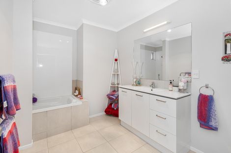 Photo of property in 75 Stirling Drive, Morrinsville, 3300