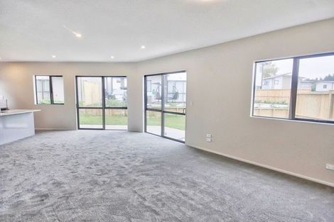 Photo of property in 20/79 Ranfurly Road, Alfriston, Auckland, 2105