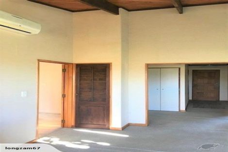 Photo of property in 127 Winara Avenue, Waikanae, 5036