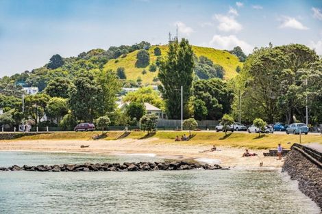 Photo of property in 62 King Edward Parade, Devonport, Auckland, 0624