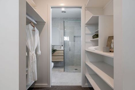 Photo of property in 19a Rosalie Terrace, Kelvin Grove, Palmerston North, 4414