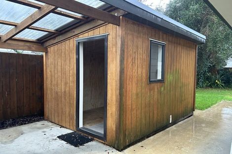 Photo of property in 15 Corlett Street, Utuhina, Rotorua, 3015