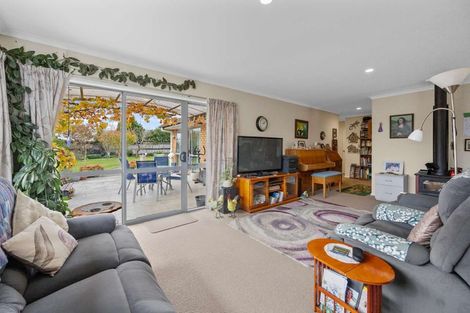Photo of property in 3 Tararua Crescent, Carterton, 5713