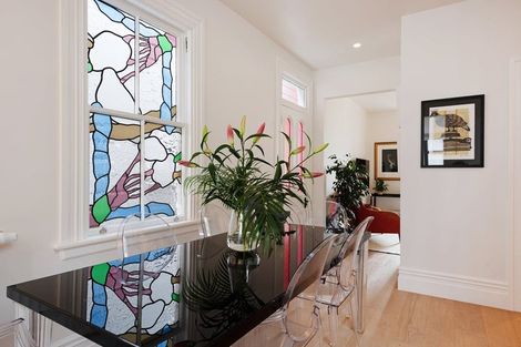 Photo of property in 72 Elizabeth Street, Mount Victoria, Wellington, 6011