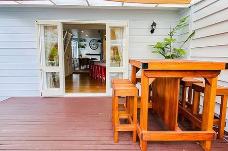 Photo of property in 35 Mcleod Road, Henderson, Auckland, 0612