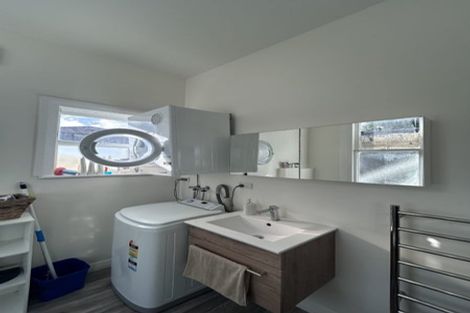 Photo of property in 39 Thompson Street, Mount Cook, Wellington, 6011