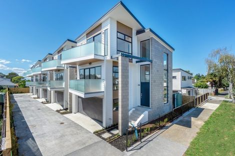 Photo of property in 12b Ropata Avenue, Point England, Auckland, 1072