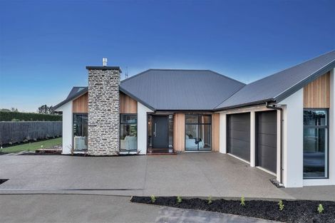 Photo of property in 23 Frank Ernest Crescent, Prebbleton, 7676