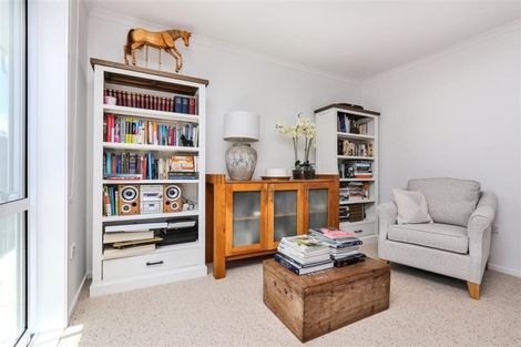 Photo of property in 7 Aparima Place, Awatoto, Napier, 4110