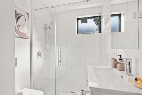 Photo of property in 4/447 Hibiscus Coast Highway, Orewa, 0931