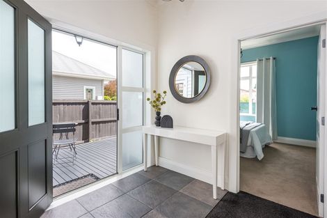 Photo of property in 108 Innes Road, St Albans, Christchurch, 8052