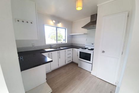 Photo of property in 9 Hilton Grove, Kelvin Grove, Palmerston North, 4414