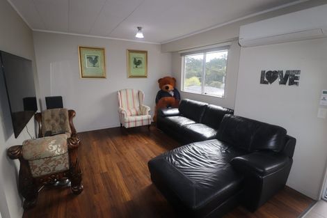 Photo of property in 1/139 Spinella Drive, Bayview, Auckland, 0629