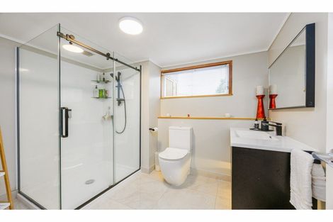 Photo of property in 10 Orsova Place, Lynfield, Auckland, 1042