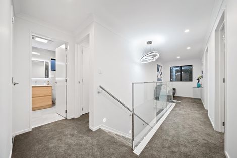 Photo of property in 29c Hywell Place, Manurewa, Auckland, 2102