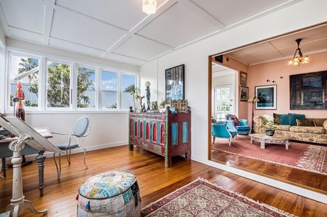 Photo of property in 24a Cautley Street, Stanley Point, Auckland, 0624