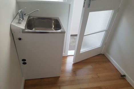 Photo of property in 2/94 Gillies Avenue, Epsom, Auckland, 1023