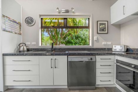 Photo of property in 5 Wilson Street, Matata, Whakatane, 3194