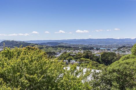 Photo of property in 8/25 Mana Street, Vogeltown, Wellington, 6021