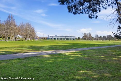 Photo of property in 2/95 Ascot Avenue, North New Brighton, Christchurch, 8083