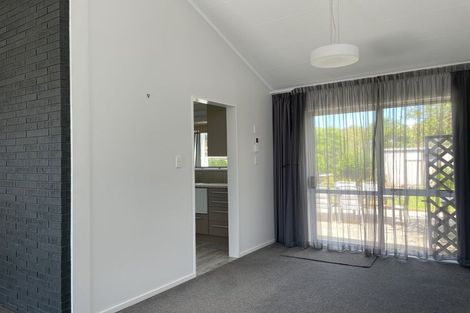 Photo of property in 18 Seaview Road, Ruakaka, 0116