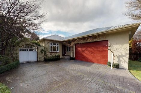 Photo of property in 261 Victoria Avenue, Hokowhitu, Palmerston North, 4410