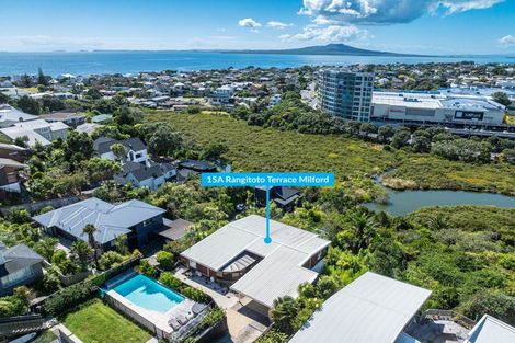 Photo of property in 15a Rangitoto Terrace, Milford, Auckland, 0620