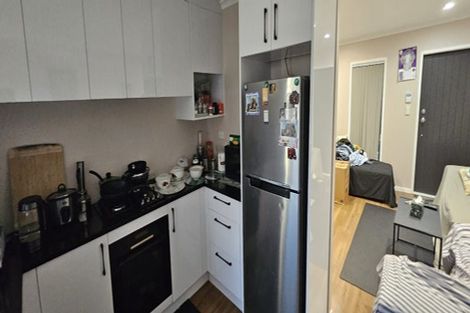 Photo of property in 92c Cargill Street, Papakura, 2110