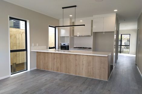 Photo of property in 43c Line Road, Glen Innes, Auckland, 1072