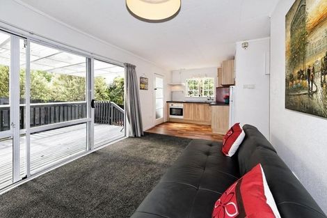 Photo of property in 4/54 View Road, Henderson, Auckland, 0612