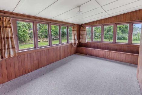 Photo of property in 51/53 Goldfinch Street, Taihape, 4720