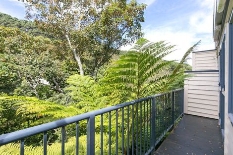 Photo of property in 28 Lawson Place, Mount Victoria, Wellington, 6011