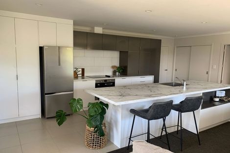 Photo of property in 328b Carrington Street, Vogeltown, New Plymouth, 4310