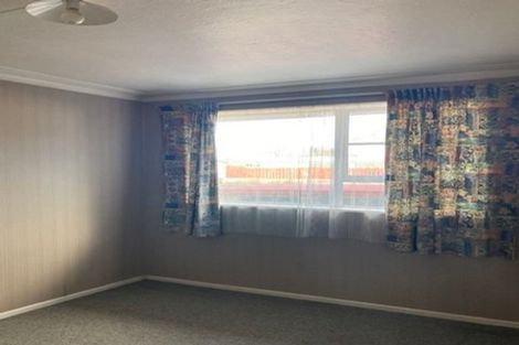 Photo of property in 23 Lauder Crescent, Heidelberg, Invercargill, 9812