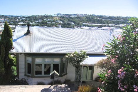 Photo of property in 17 Awa Road, Miramar, Wellington, 6022