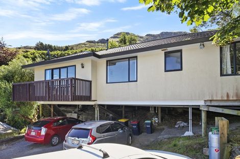 Photo of property in 6 Dalleys Lane, Lyttelton, 8082