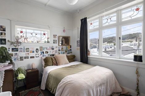 Photo of property in 24 Myrtle Crescent, Mount Cook, Wellington, 6021