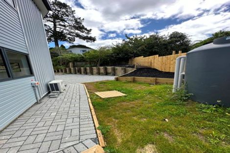 Photo of property in 60 Tiri Tiri Road, Birkdale, Auckland, 0626