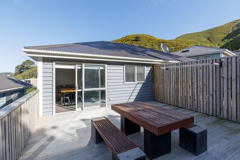 Photo of property in 12a Rarangi Way, Owhiro Bay, Wellington, 6023