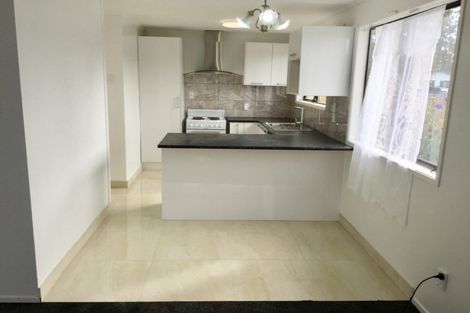 Photo of property in 10 Hamblyn Place, Ranui, Auckland, 0612