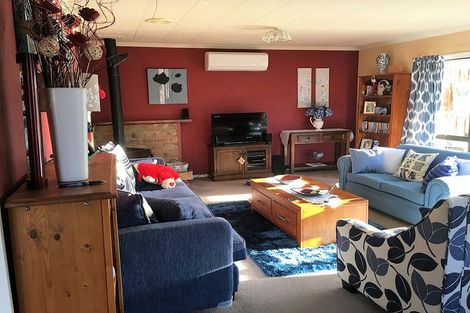 Photo of property in 20 Hughes Street, Waimate, 7924