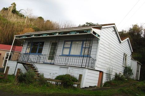 Photo of property in 37 Harbour Terrace, Careys Bay, Port Chalmers, 9023