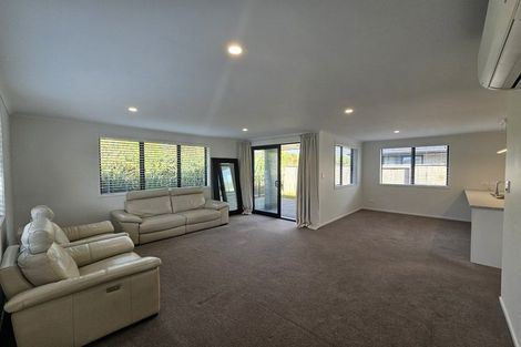 Photo of property in 71 Hills View Drive, Papamoa, 3118