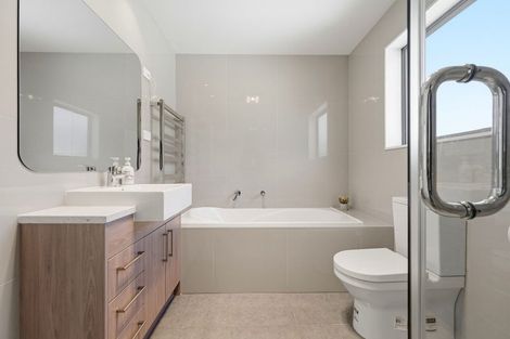 Photo of property in 2/65 Francis Street, Hauraki, Auckland, 0622
